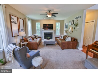 25 Jade Ln, Hereford, PA 18056 - photo 5