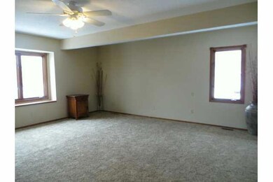 4418 Beaver Crest Dr, Des Moines, IA 50310 - photo 6