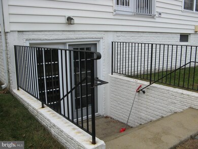 16139 Radburn St, Woodbridge, VA 22191 - photo 4