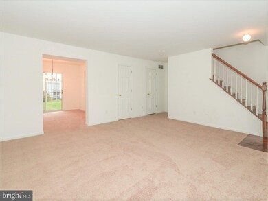 110 Richmond Ct, Harleysville, PA 19438 - photo 5