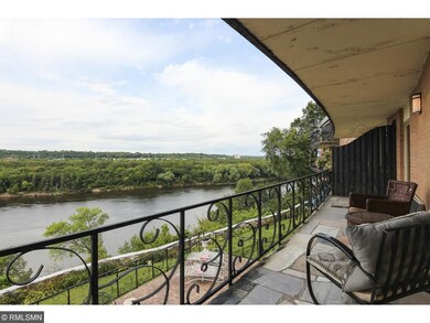 Large Balcony that adds lots of square footage dur