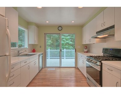 67 Outlook Rd, North Billerica, MA 01862 - photo 4