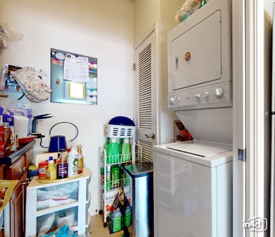 614 Pineridge Dr N unit 43, Oswego, IL 60543 - photo 6