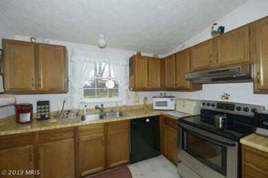 9386 Northgate Rd, Laurel, MD 20723 - photo 6