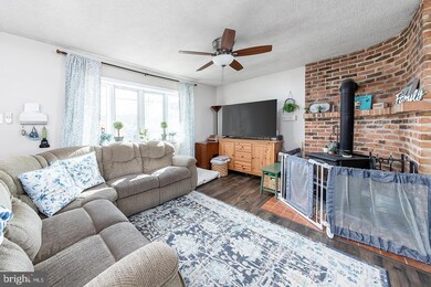 6 Winslow Rd, Sewell, NJ 08080 - photo 3