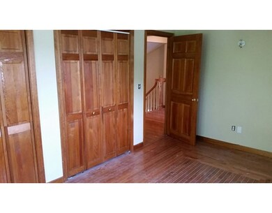 25 Vine St, Milford, MA 01757 - photo 7