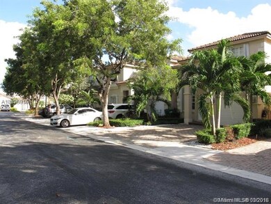 10760 NW 68th Ln, Doral, FL 33178 - photo 2