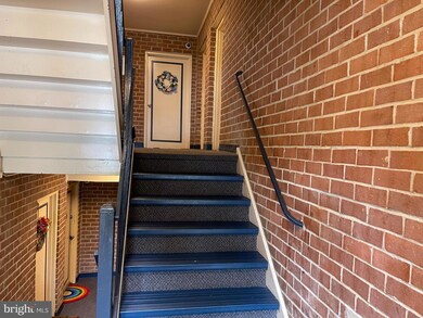 205 Erin Way unit 102, Reisterstown, MD 21136 - photo 4