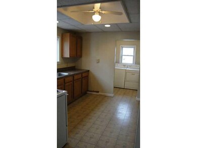 136 Garden St unit 2, Cranston, RI 02910 - photo 3