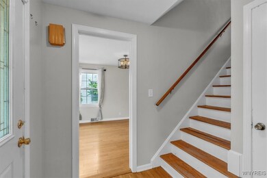 71 Gardenwood Ln, Buffalo, NY 14223 - photo 3