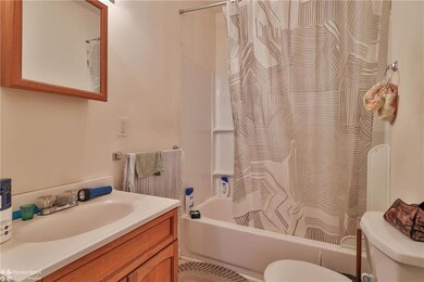 802 Bridge St, Bethlehem, PA 18018 - photo 7