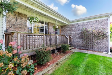 11270 Linda Kay unit 57, Goodrich, MI 48438 - photo 4