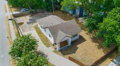 6044 S Newport Ave, Tulsa, OK 74105 - photo 4