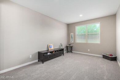 18628 W Mackenzie Dr, Goodyear, AZ 85395 - photo 7