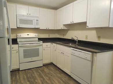 130 Centre St unit DH3, Danvers, MA 01923 - photo 2