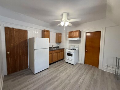 347 Avenue C unit 3, Bayonne, NJ 07002 - photo 3