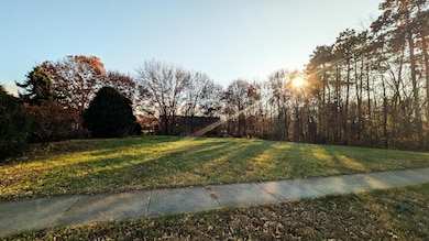 906 Jackpine Dr, Holmen, WI 54636 - photo 2