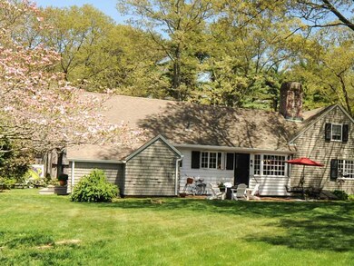 8 Knapton St, Barrington, RI 02806 - photo 4