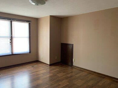 355 Field St unit 1, Fall River, MA 02721 - photo 4