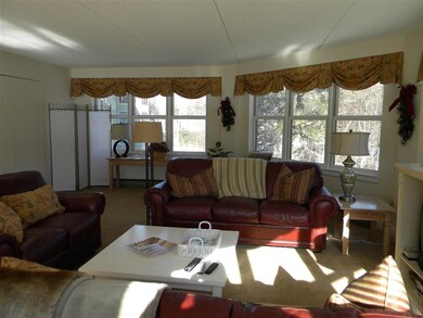 28 Packards Rd unit 304, Waterville Valley, NH 03215 - photo 3