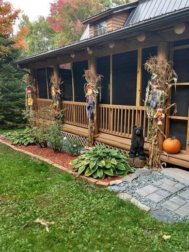 183 Harriman Rd, Dalton, NH 03598 - photo 4