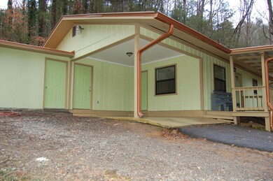 Carport