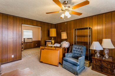 403 Surratt Dr, Houston, TX 77091 - photo 6