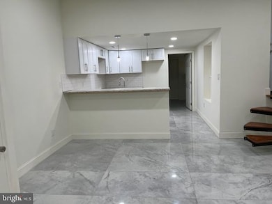 400 S 22nd St unit A, Philadelphia, PA 19146 - photo 5