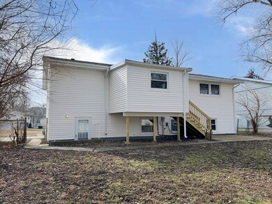 3520 Chestnut Dr, Hazel Crest, IL 60429 - photo 4