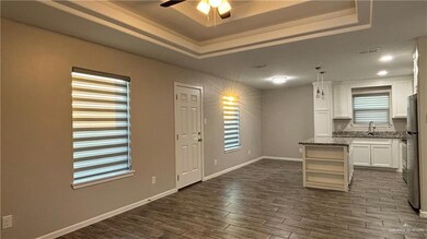 2010 Summerland Ln unit 4, Edinburg, TX 78541 - photo 2