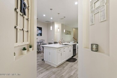 1555 Majestic View (15).jpg-SMALL