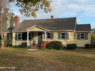 547 Pigott Rd, Gloucester, NC 28528 - photo 2