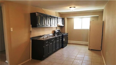 3104 Idalia Ave unit C, El Paso, TX 79930 - photo 6