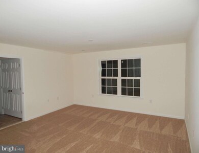 57 Whirlpool Way, Falling Waters, WV 25419 - photo 5