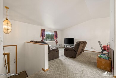 07-8124E6THAVE_ZHM_07