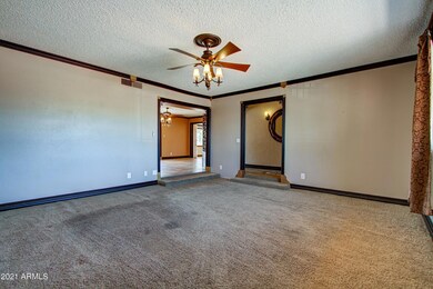 003_Living Room