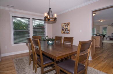 _RMJ9244.jpg dining room