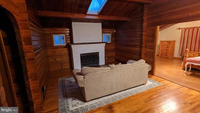 1096 Hobbs Ct, Lusby, MD 20657 - photo 2