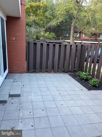 1330 Northgate Square unit 30, Reston, VA 20190 - photo 2