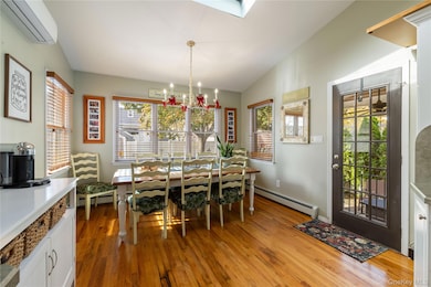 959 N 5th St, New Hyde Park, NY 11040 - photo 7