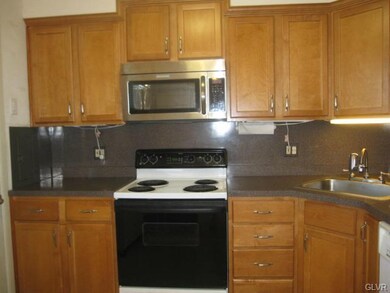 2027 Westfield Terrace, Bethlehem, PA 18017 - photo 4