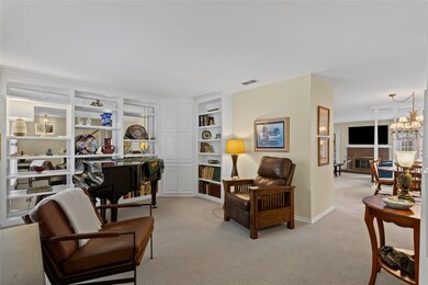 1231 Roaring Springs Rd unit 1, Fort Worth, TX 76114 - photo 4