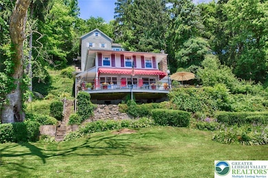 5449 de Pues Rd unit 1, Bangor, PA 18013 - photo 2