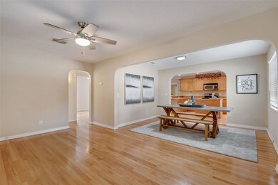 1032 14th St N, Saint Petersburg, FL 33705 - photo 5