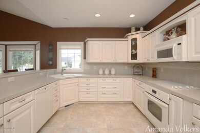 8248 Ridgestone Dr SW unit 32, Byron Center, MI 49315 - photo 5