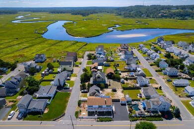 4-279 Standish Front View & South River-