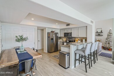 Eat- In Kitchen