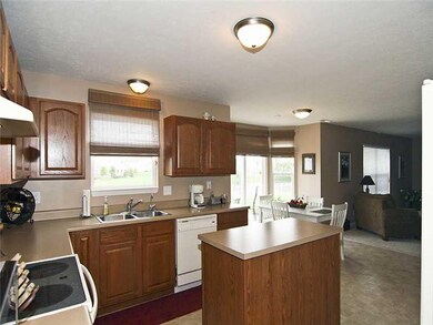 2435 Joust Dr, Greenwood, IN 46143 - photo 4