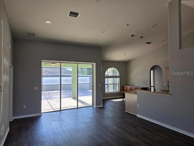 802 Bunker View Dr, Apollo Beach, FL 33572 - photo 4