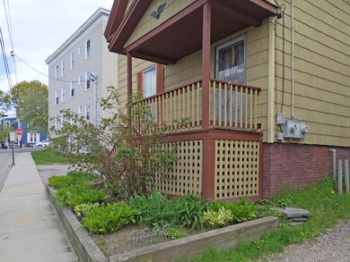 8 Boynton St, Portland, ME 04102 - photo 4